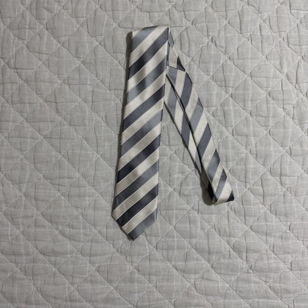 Donald J. Trump Signature  Silk Woven Striped Tie Gold Gray & Cream